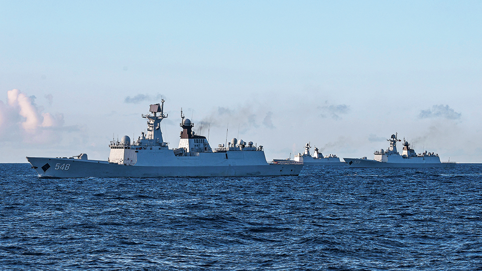 大洋淬鋒——海軍某驅逐艦支隊訓練掠影